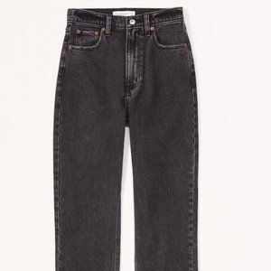 Abercrombie & Fitch-The 90s Straight Ultra High Rise Jean